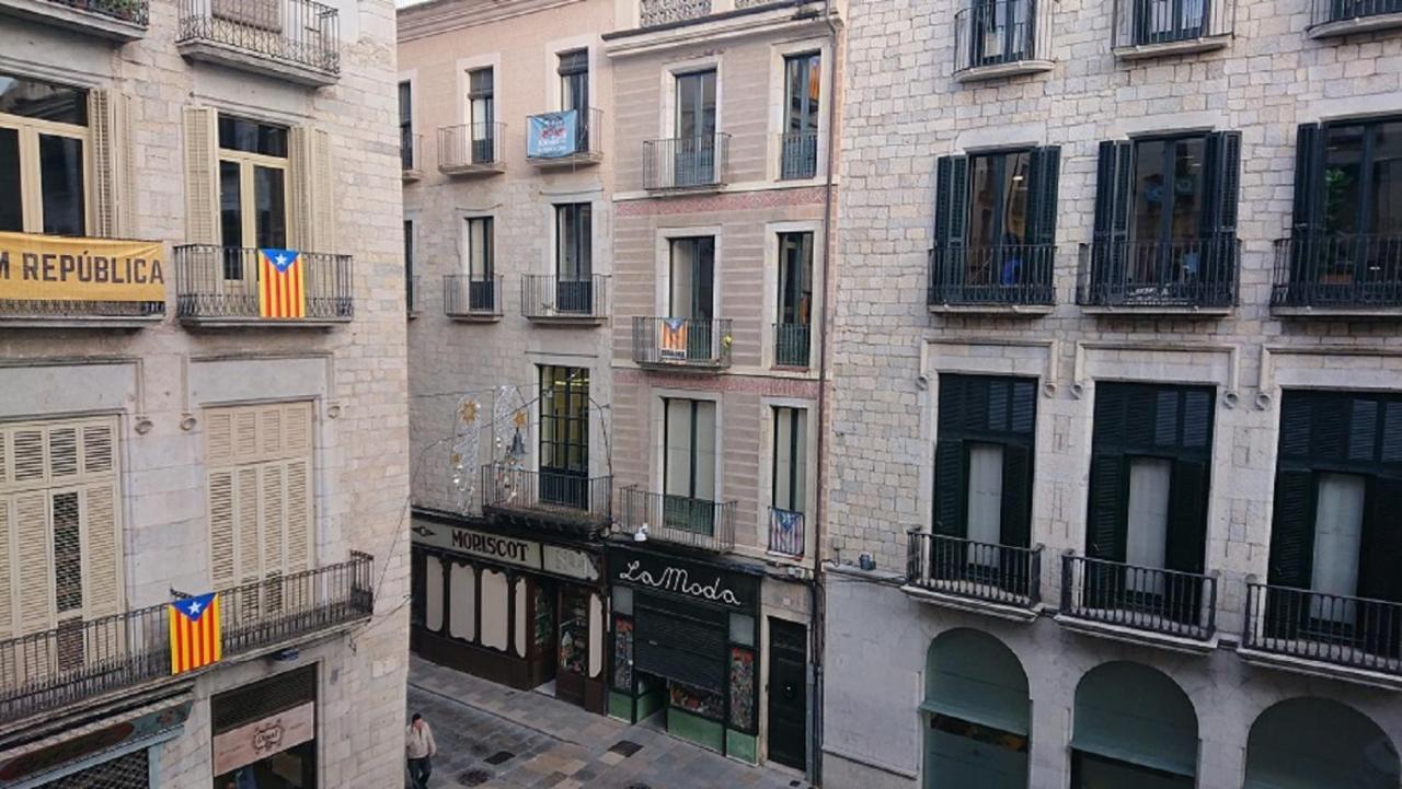 Bravissimo Plaça del Vi, Authentic Historic Apartment Girona Exterior foto